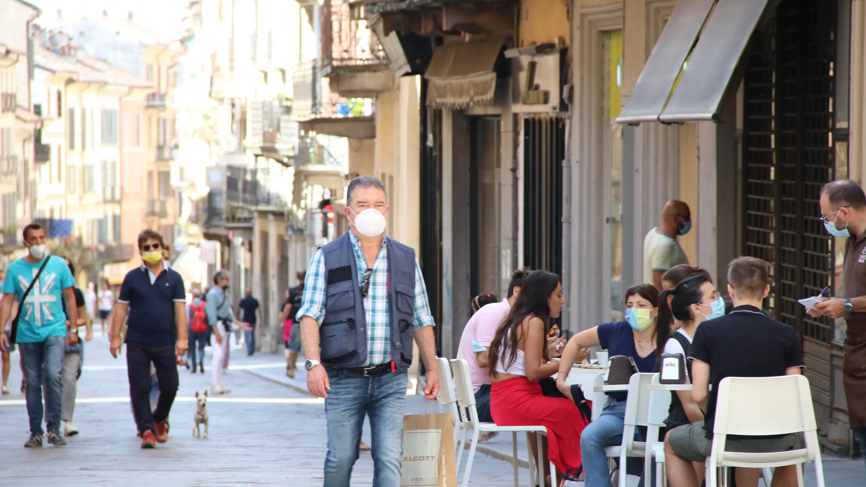 La Lombardia è zona bianca: dopo 221 giorni torna la normalità