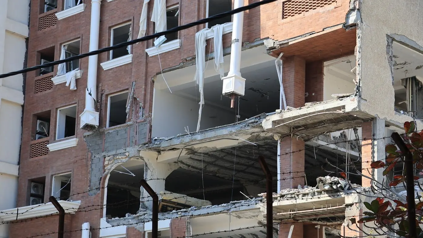 La guerra vista da noi: «Con le armi nessuna vittoria possibile, l’unica cosa da fare è sedersi e parlare»