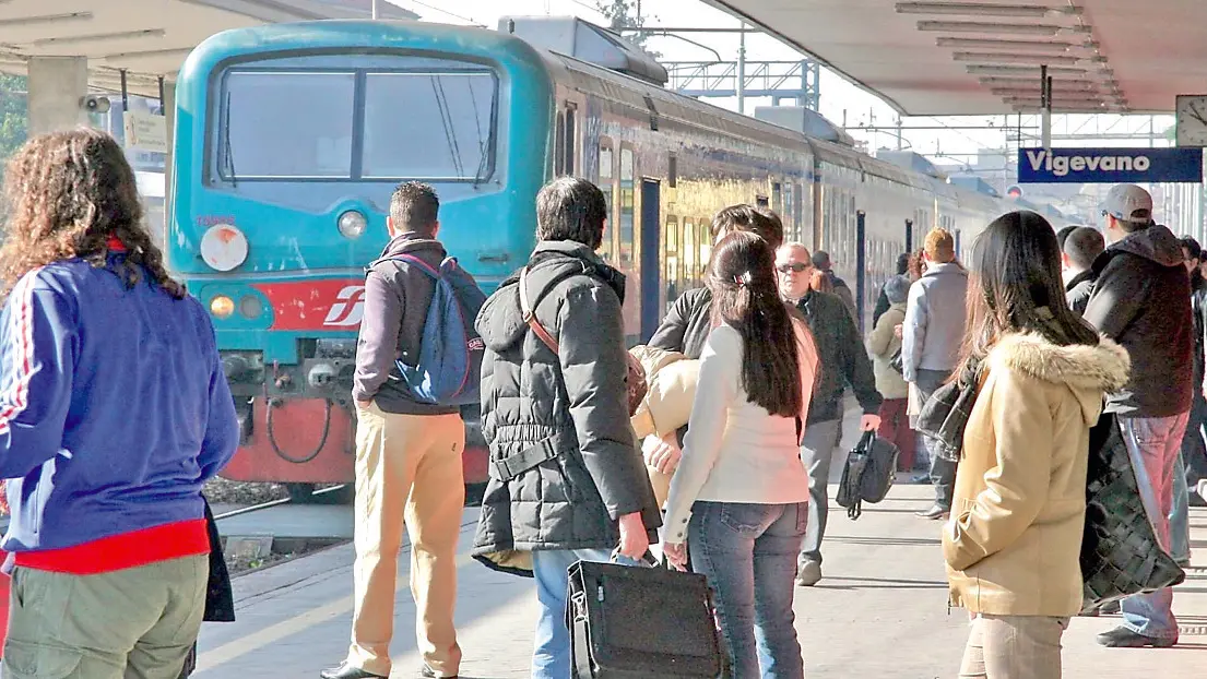 Milano-Mortara, si riaffaccia l’idea del raddoppio “selettivo” della linea ferroviaria