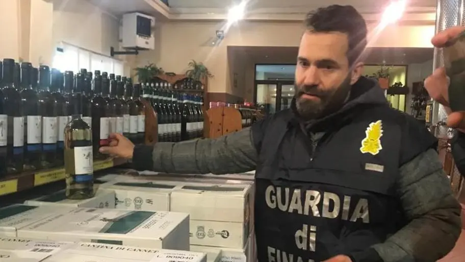 Canneto, l'inchiesta sulla maxi-frode: Carini in silenzio dal giudice