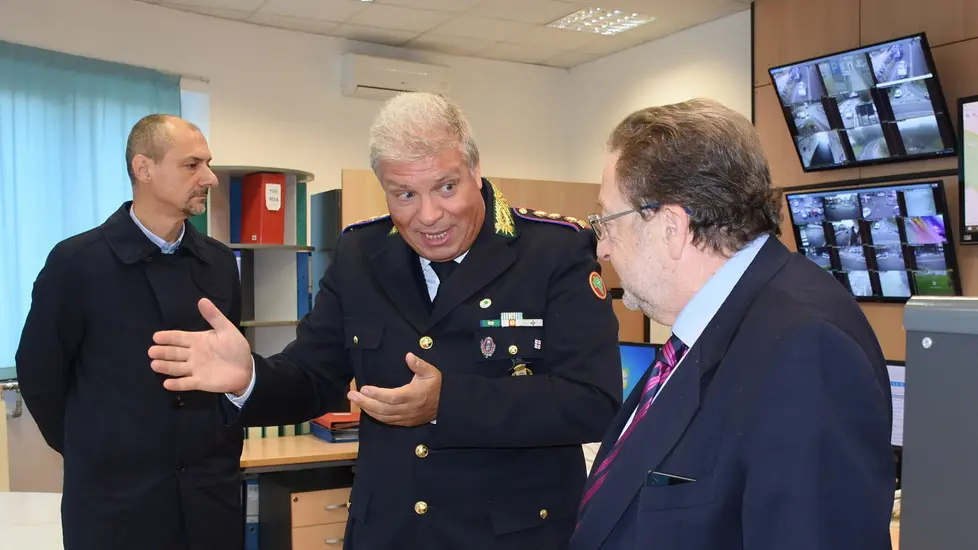 Scarico illecito di rifiuti Pavia città capofila dei vigili investigatori