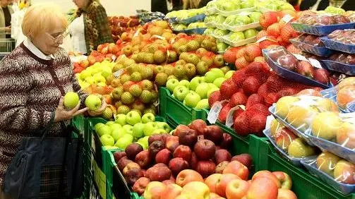 «Siamo ciò che mangiamo», si dice: ma niente diete fai-da-te, serve più educazione