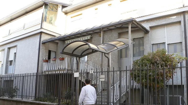 La sede della casa-albergo delle suore Pianzoline in via Mazza a Mortara